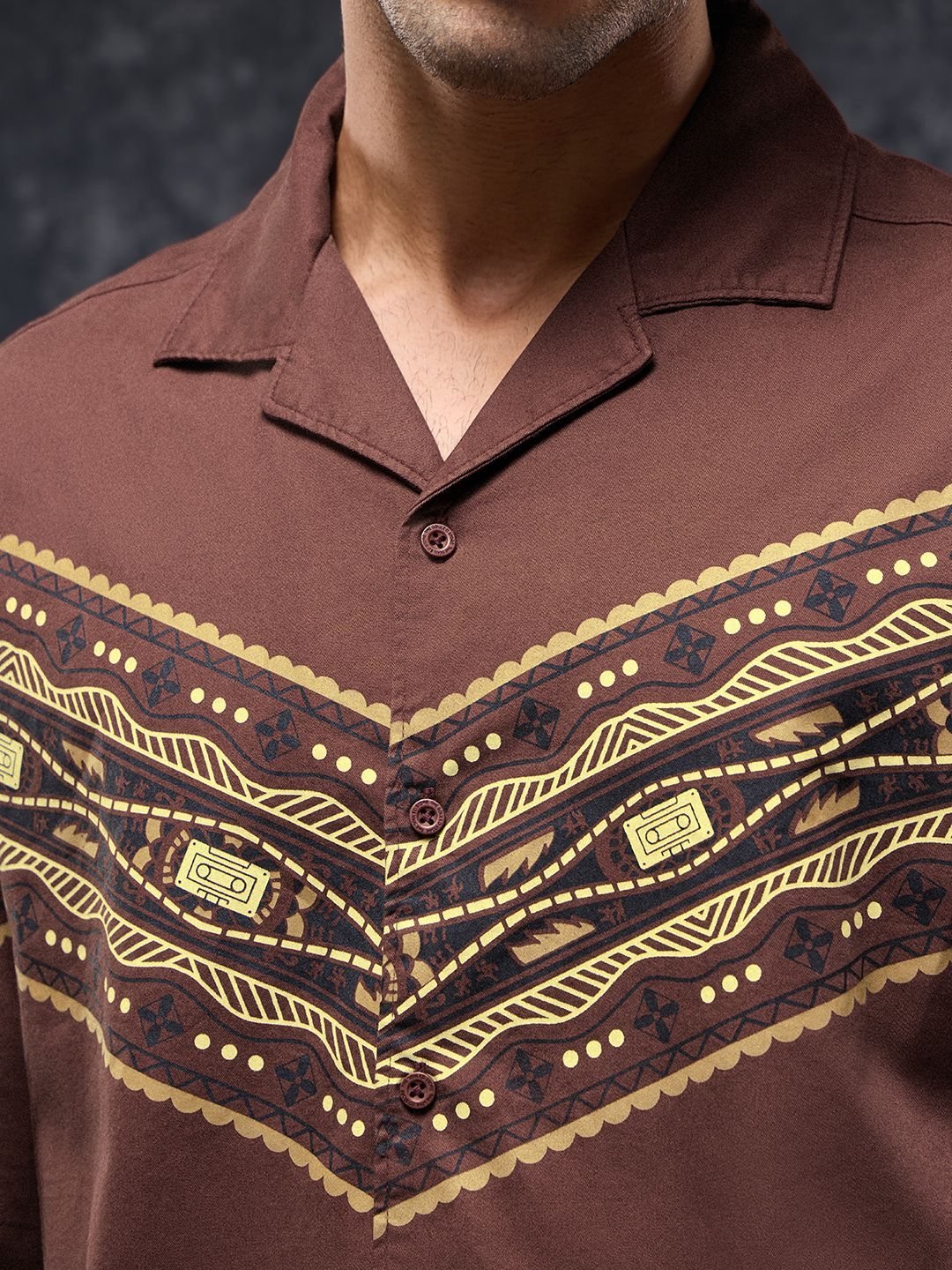 Oversized Shirt: Cassette alternative